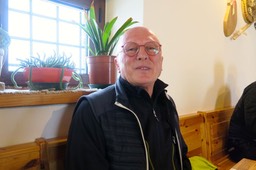 Stino37